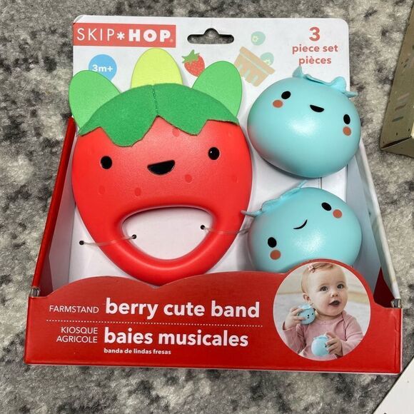 Baby Toys and feeding Set - Picture 2 of 8